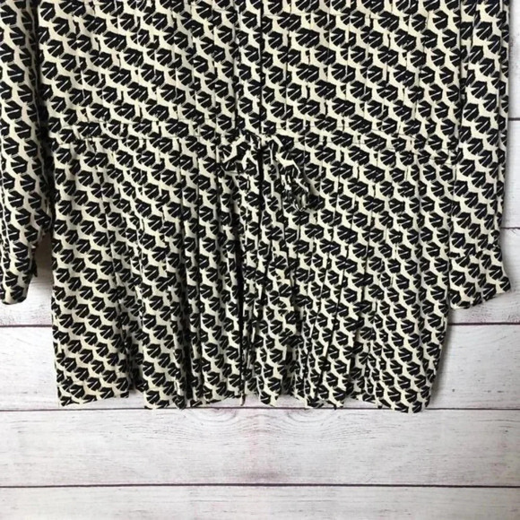 Anthropologie Maeve Selva Black & Ecru Printed Long Sleeve Tunic S - Picture 5 of 6